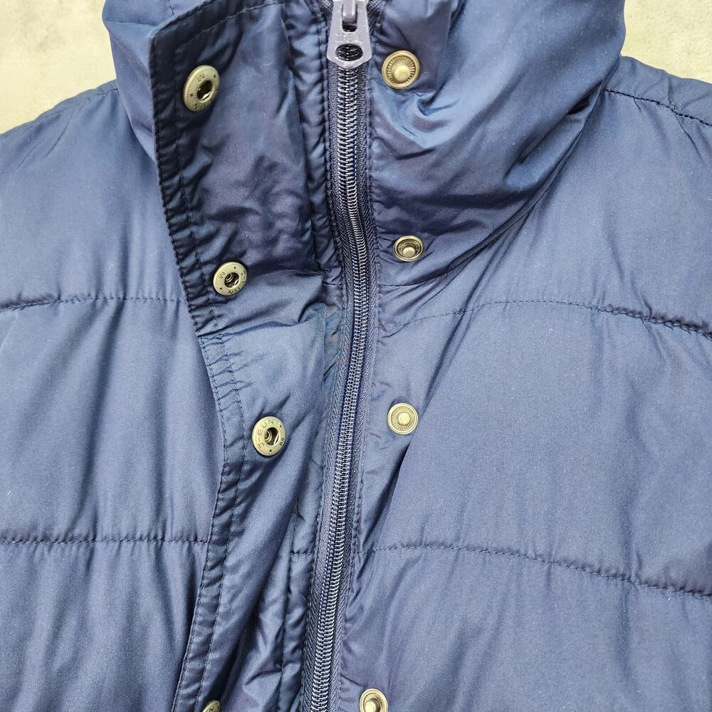 Old Navy Puffer Vest Women’s Medium Blue Zip Snap Pockets Cozy Ski Layering - Picture 4 of 9